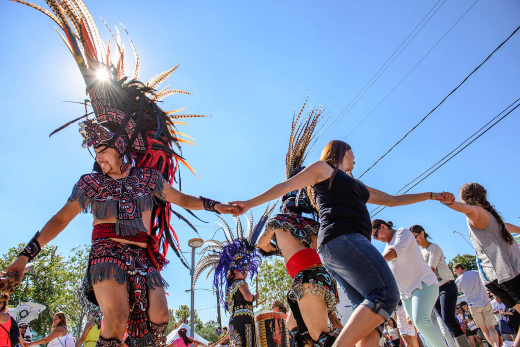 People dancing